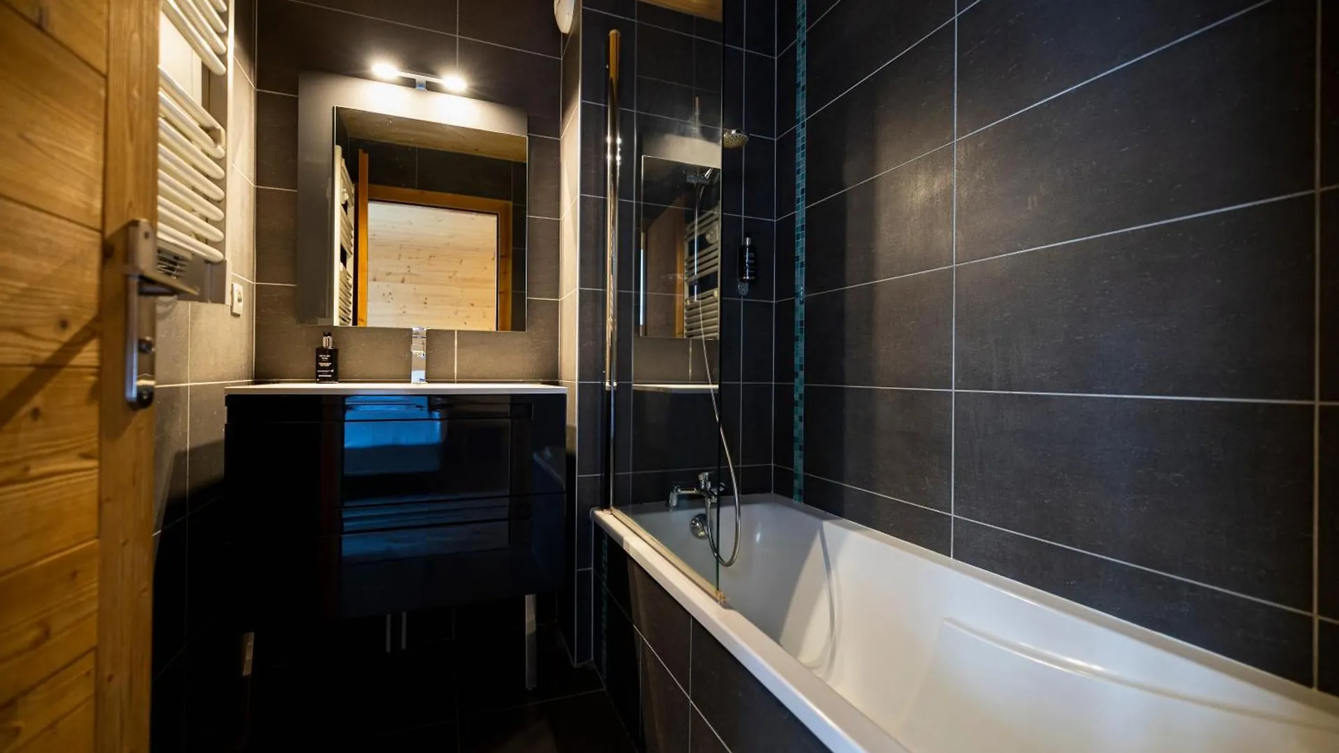 Hotel De L'Arve By Happyculture Chamonix